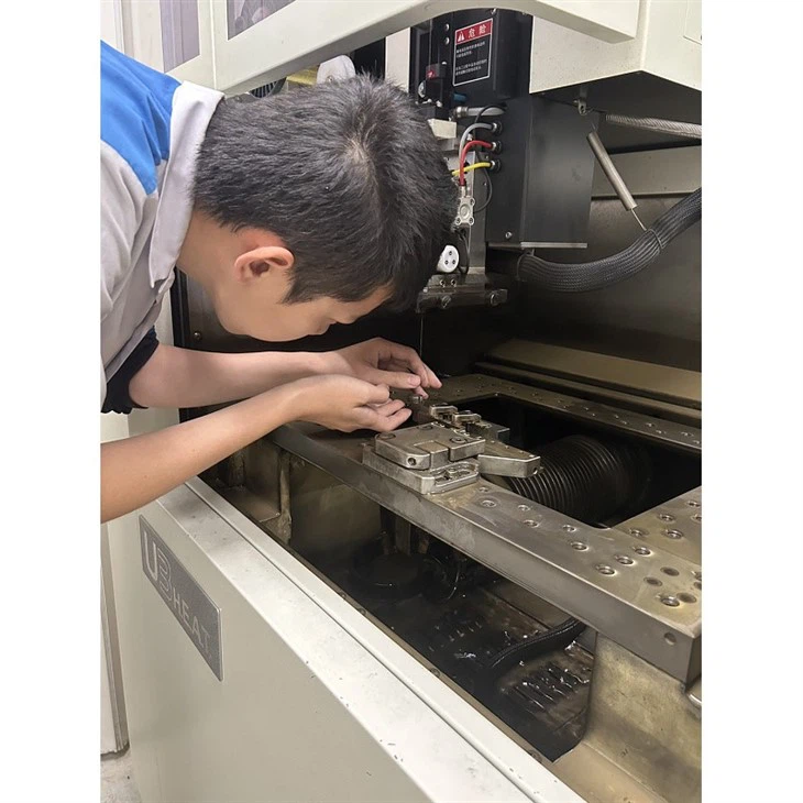 wire edm gear cutting(001)